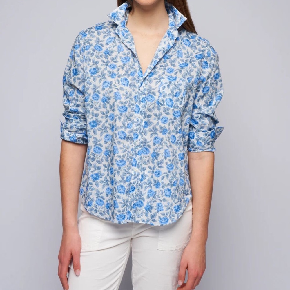 frank and eileen woven button up blue roses size XS